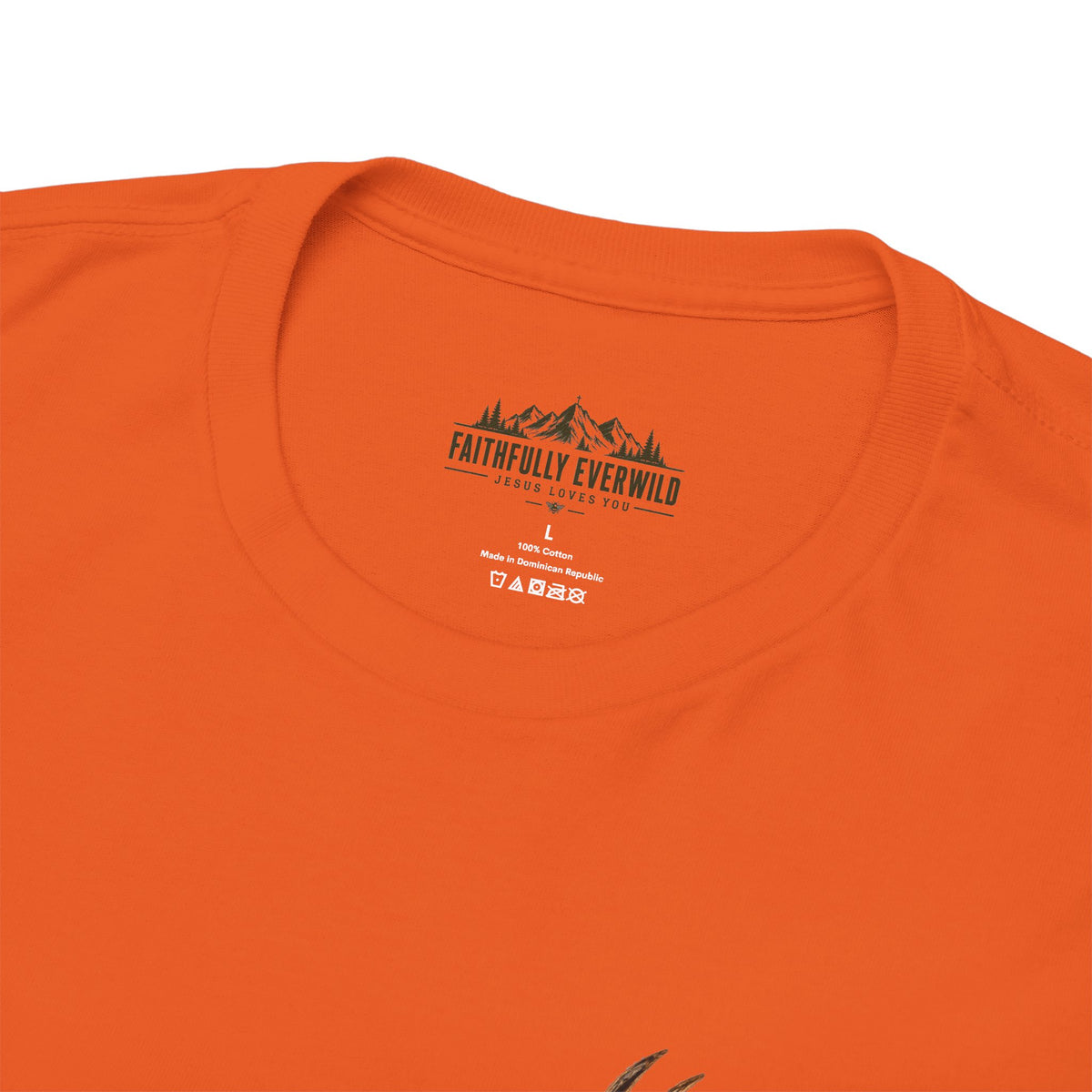 Hold Steady Bow Hunting Tee | Psalm 31:24