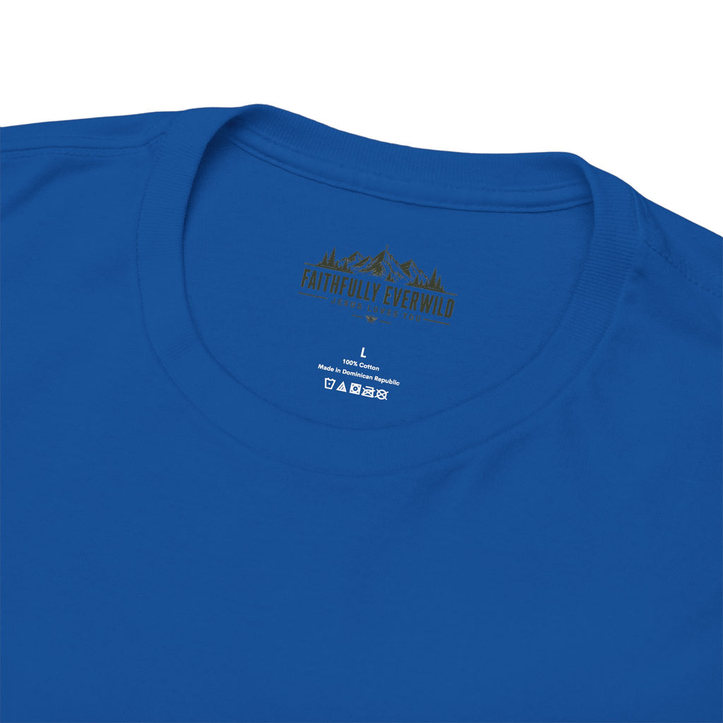 Never Give Up the Fight – Hold Fast Men’s Graphic Tee – Hebrews 10:23