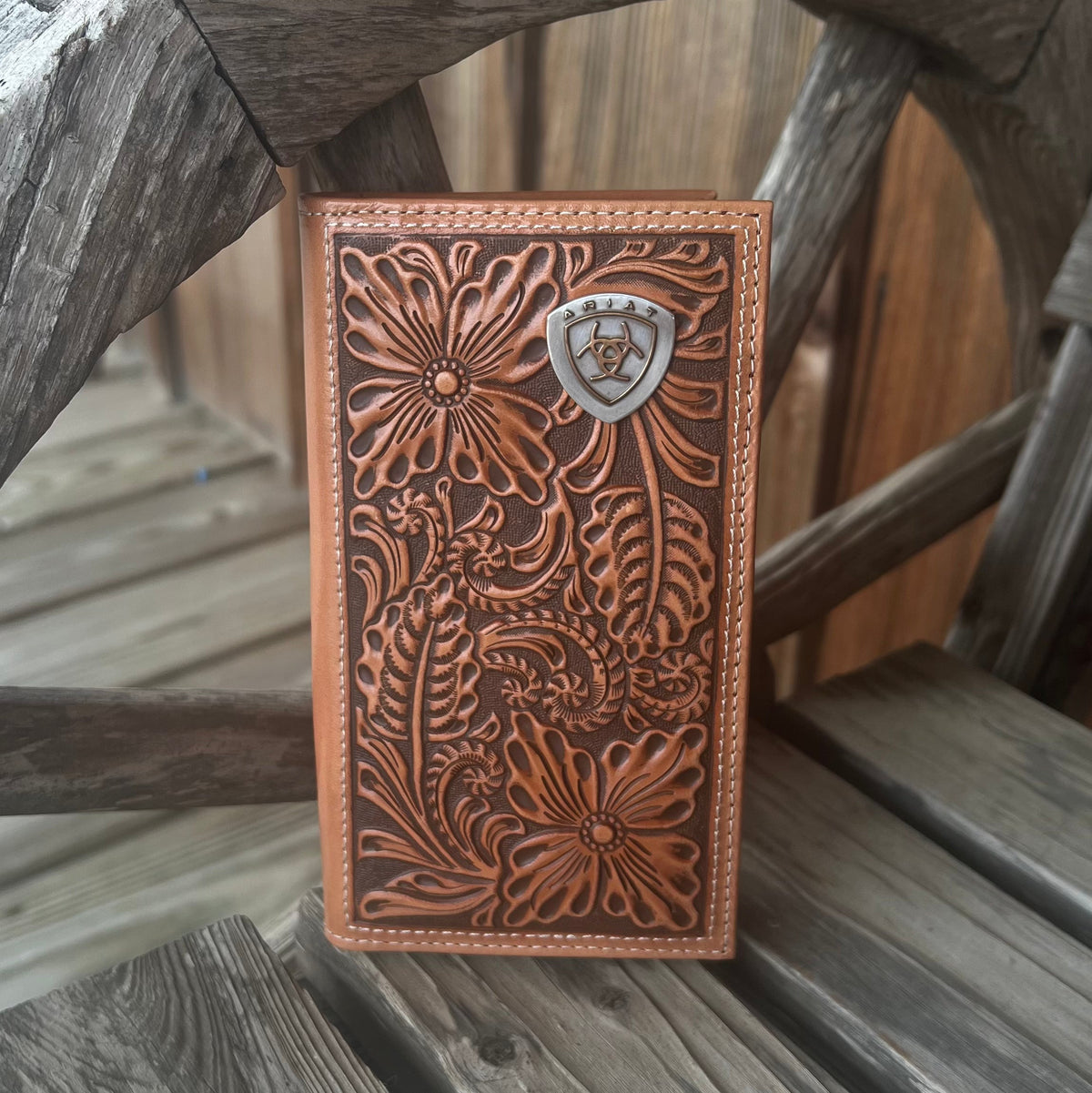 Rooted in the West Floral Rodeo Wallet | Ariat